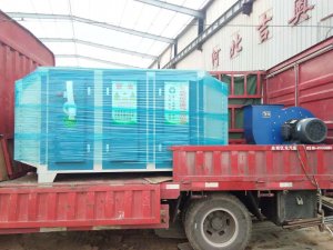 10000风量活性炭吸附箱、光氧净化器发往印刷厂